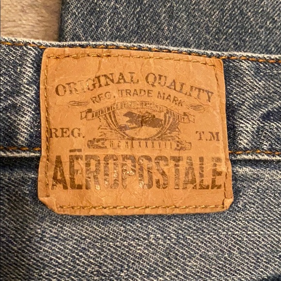 Jeans - Picture 2 of 3